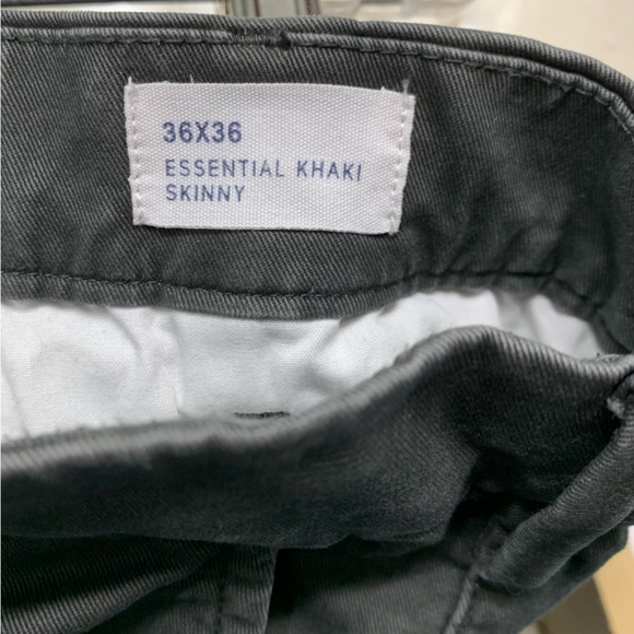 Gap - Picture 6 of 6